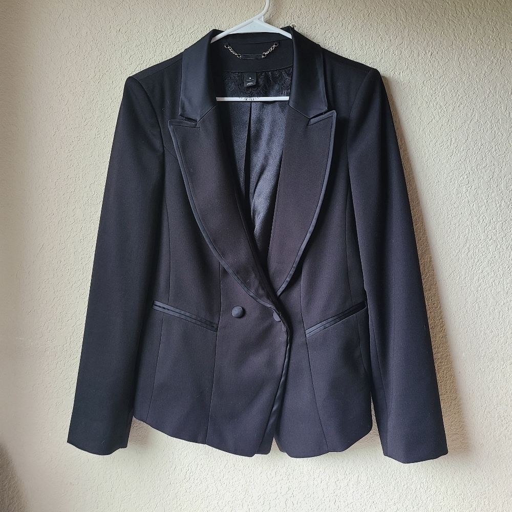 White House Black Market Women's Black Blazer Size 10